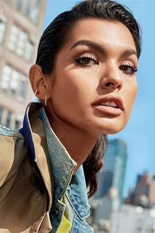 Maybelline Colossal Up To 36H Volumising Mascara Very Black